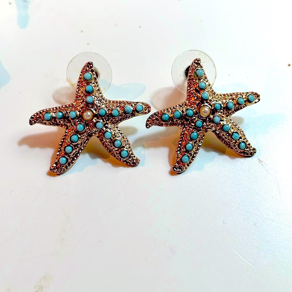 Lilly Pulitzer starfish earrings | turquoise pearl gold